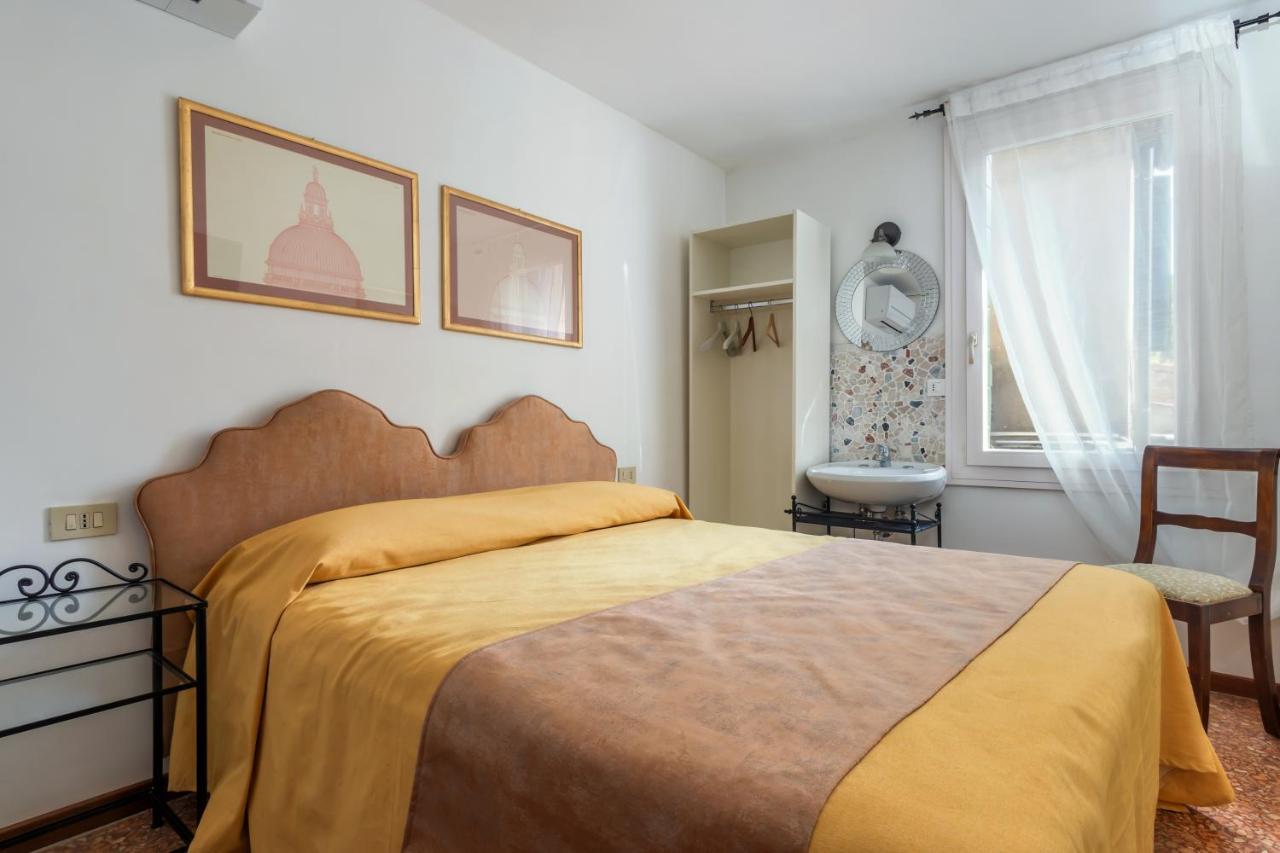 Hotel Casa Boccassini Venezia Eksteriør bilde